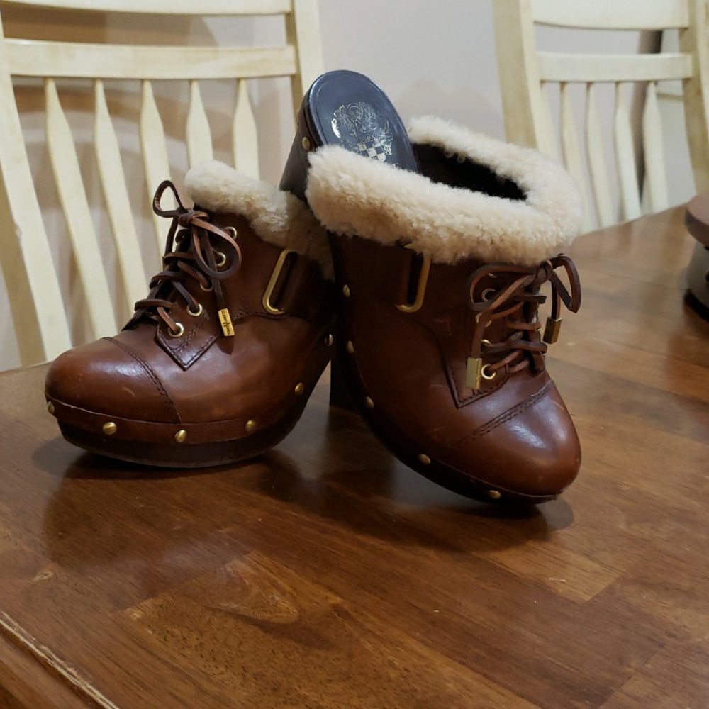 Vince Camuto miles with faux fur